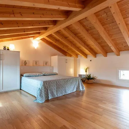 Three Bedroom Close To The Sea Lägenhet *