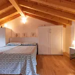 Three Bedroom Close To The Sea