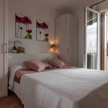 Three Bedroom Close To The Sea Διαμέρισμα Μπιμπιόνε