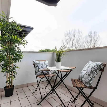 Three Bedroom Close To The Sea Appartamento Bibione