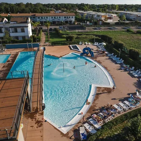 Three Bedroom Close To The Sea * Μπιμπιόνε