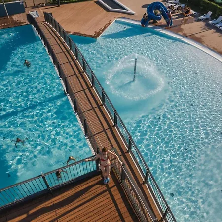 Appartamento Three Bedroom Close To The Sea Bibione