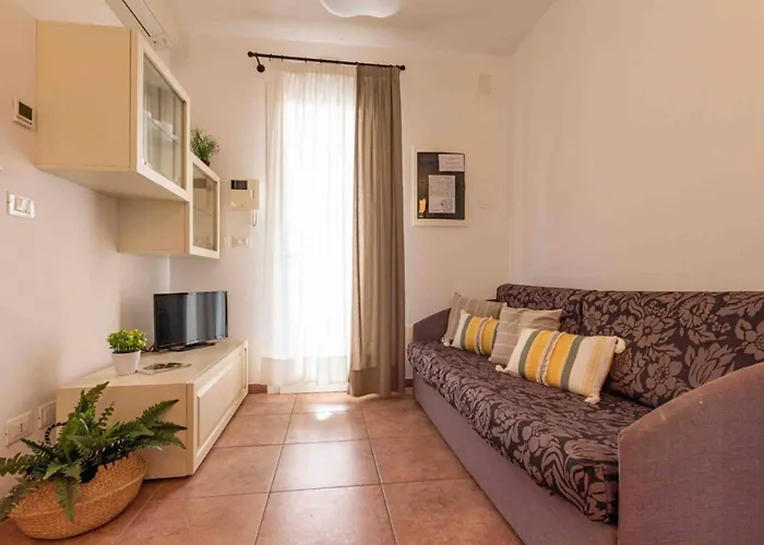 Appartamento Three Bedroom Close To The Sea *