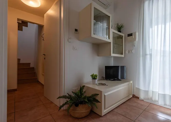Three Bedroom Close To The Sea Appartamento