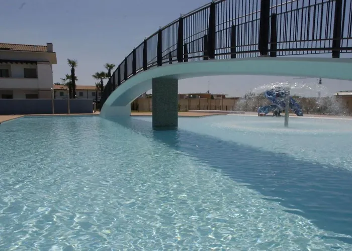 Three Bedroom Close To The Sea Appartamento